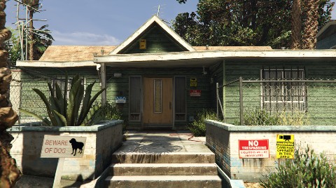 ØZ INSIDE LESTERS HOUSE job image