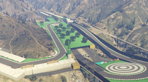 Shady Green Trees job image