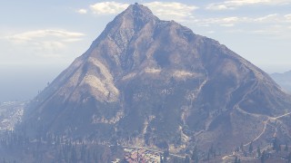 MONTE CHILIAD job image